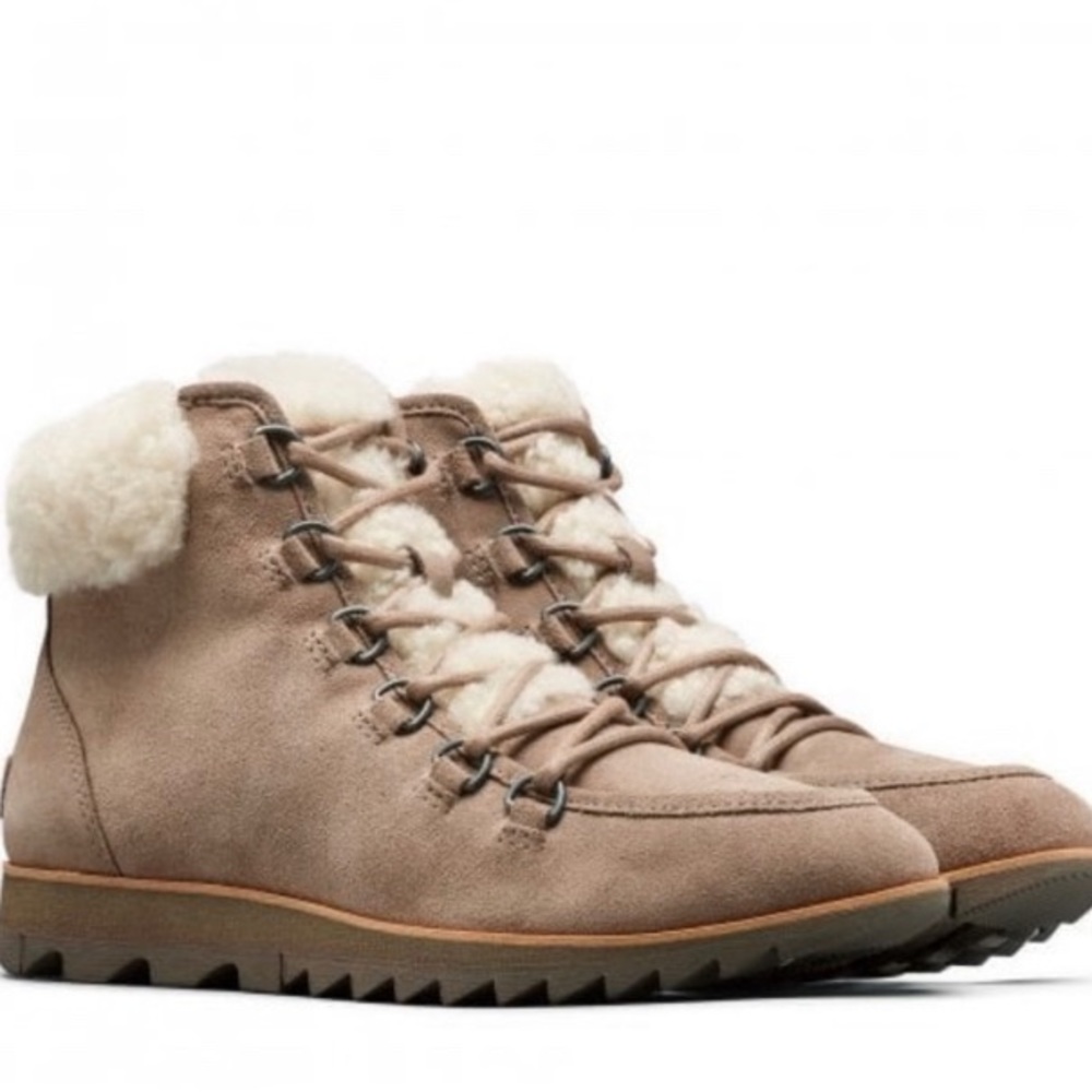Sorel Harlow cozy shearling trim booties